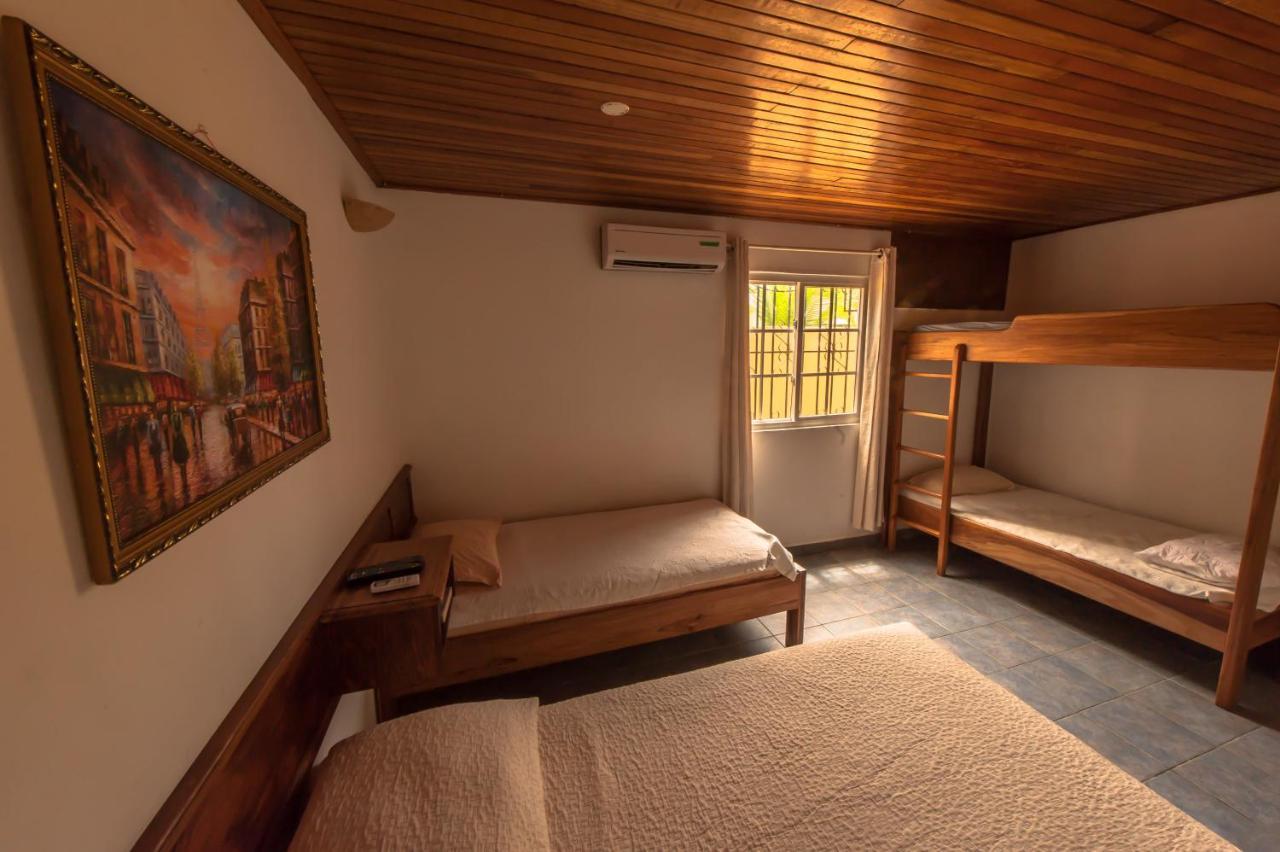 Hotel Posada Los Delfines Бокас Екстер'єр фото