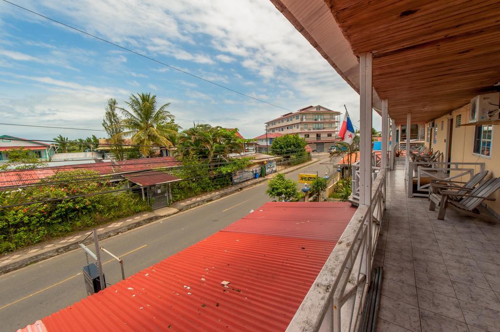 Hotel Posada Los Delfines Бокас Екстер'єр фото